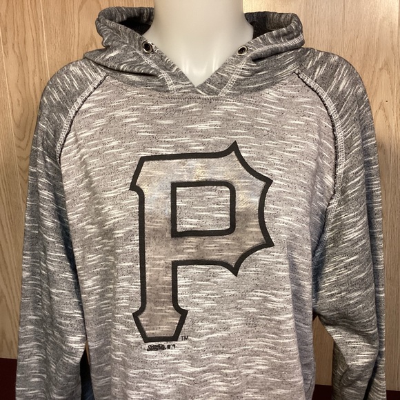 Pittsburgh Pirates Hoodie made by Stitches size Medium - Picture 2 of 7